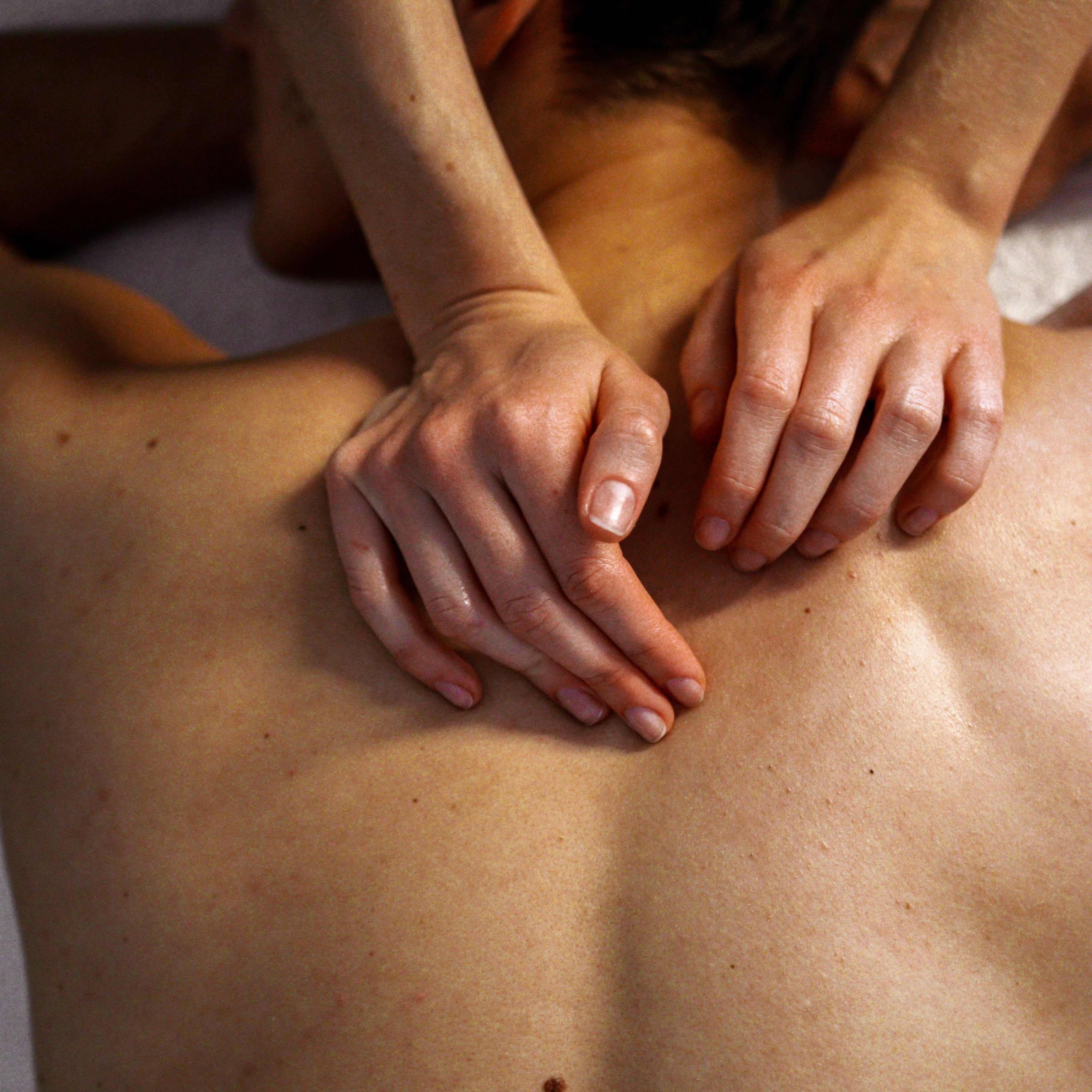 60 min Swedish Massage at Time 2B Pampered in Knoxville, TN