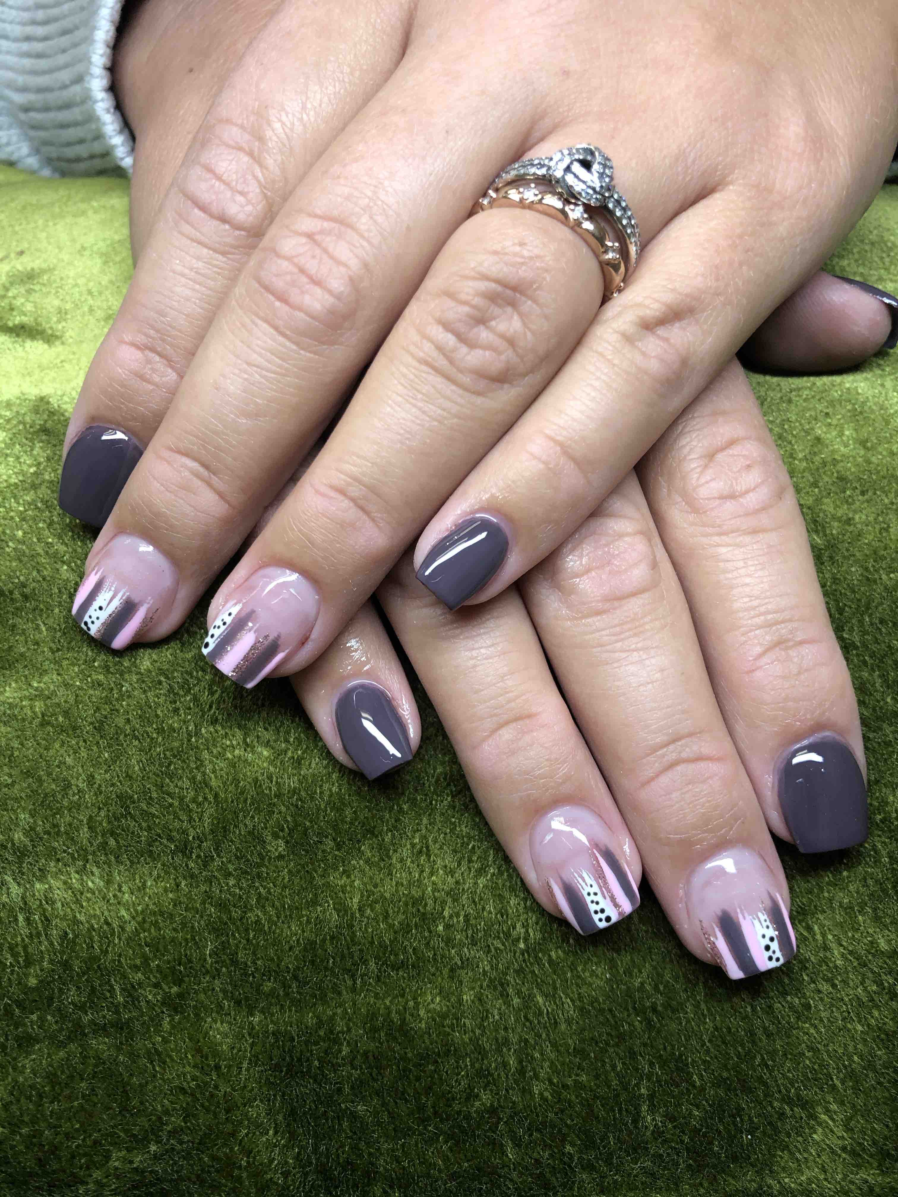 4 Finger Design