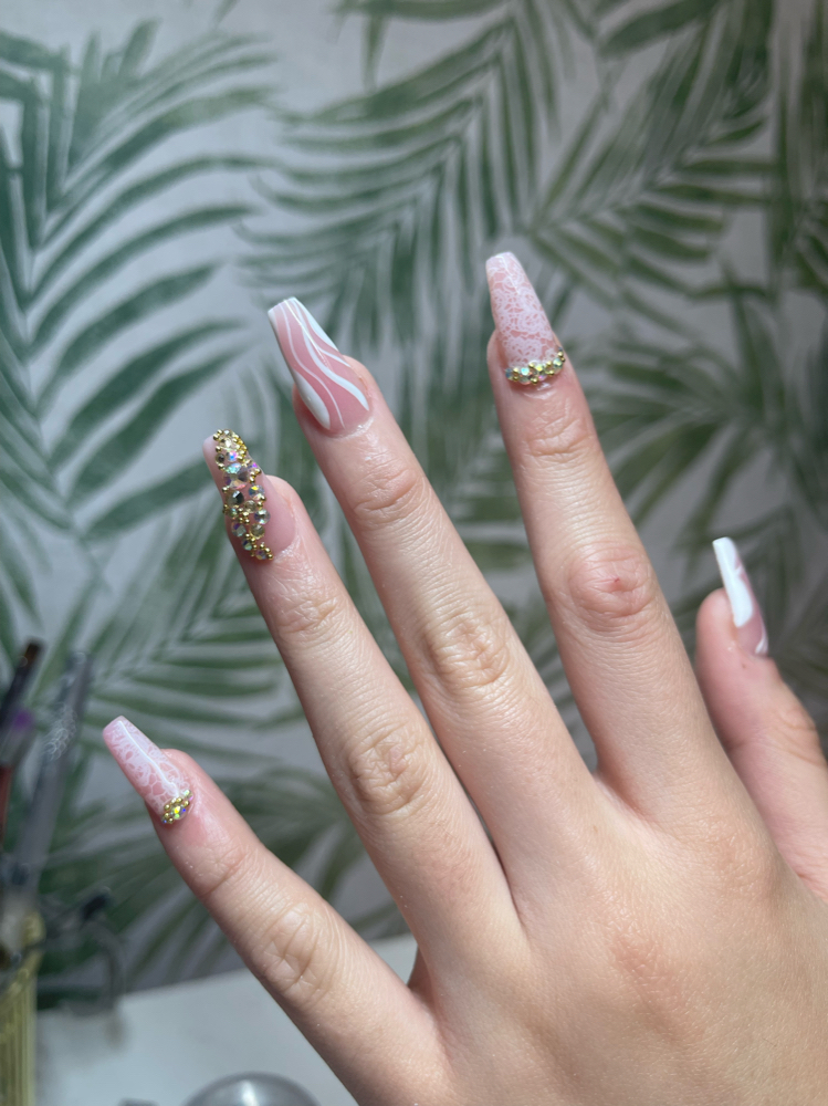 Design W/ Swarovski Crystal