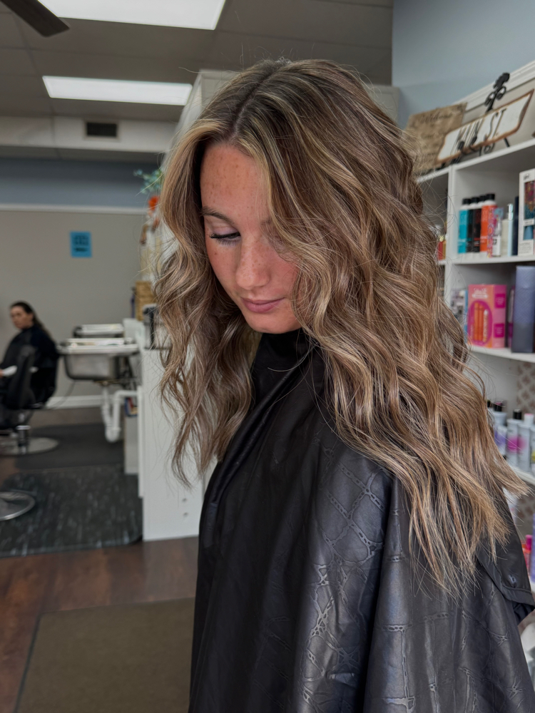 FULL FOIL W/ ROOT TAP at Jazmynes Chair in Unionville, MO