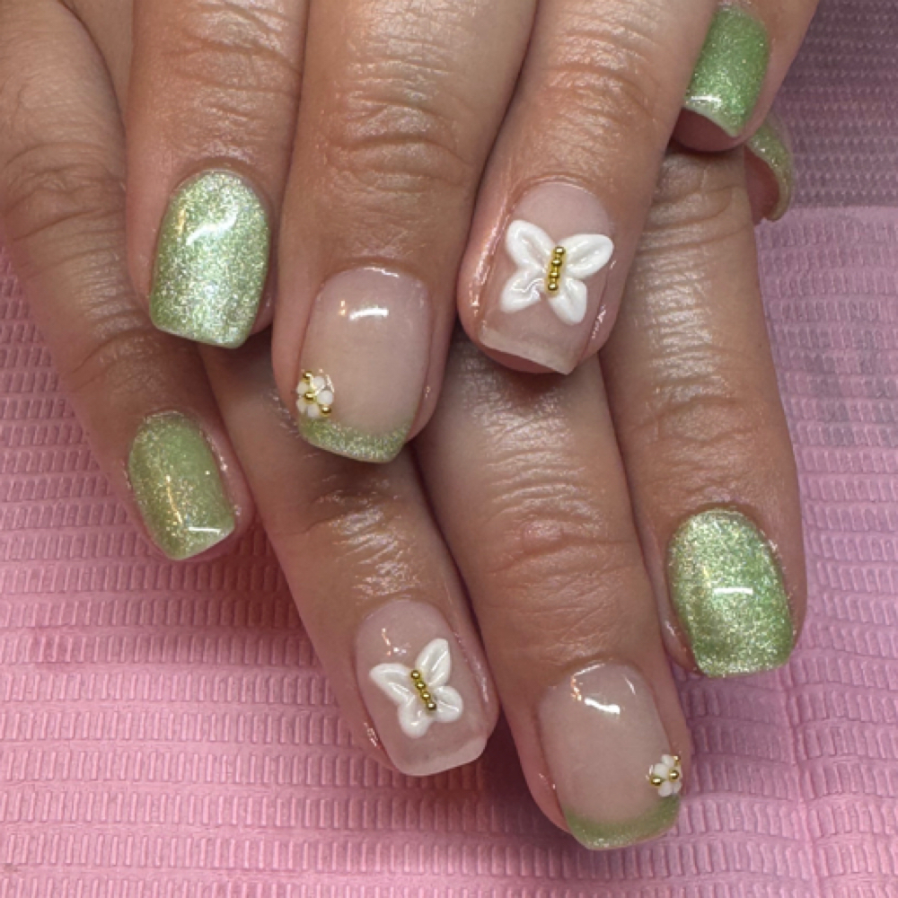 Acrylic Overlay at Polish Me Pretty in Artesia, NM