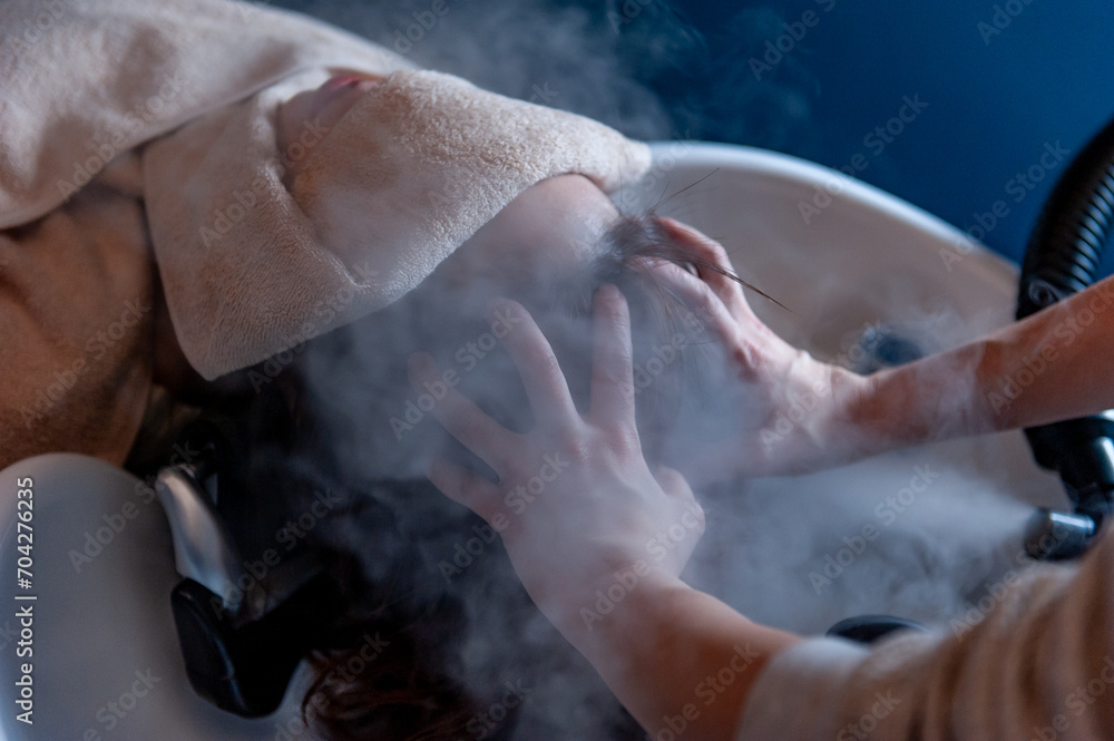 Deep Conditioning + Heated Red Light Therapy