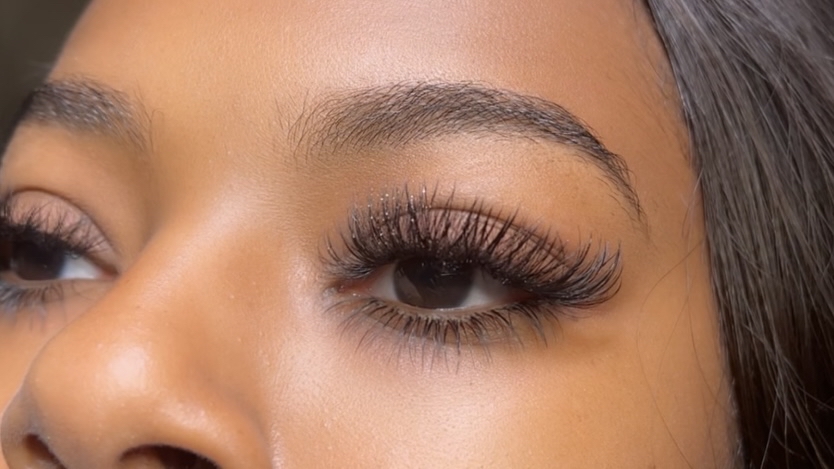 Bottom Lashes at ๐ข๐ฑ๐ฎ๐๐ต๐ฒ๐ท๐๐ in Charlotte, NC