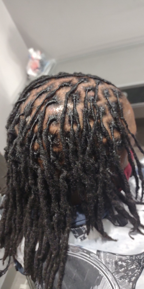 Loc Retwist