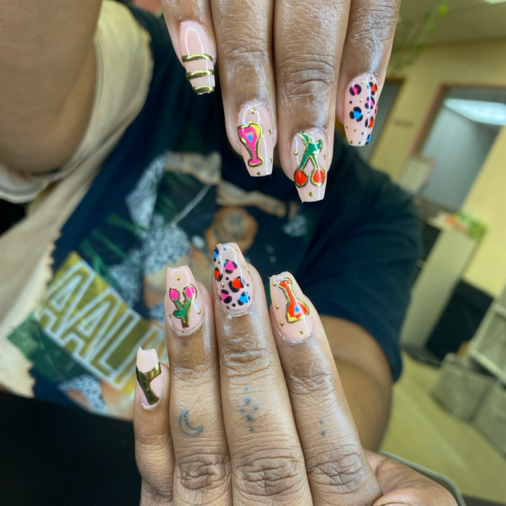 🥰Freestyle GEL X🥰 at Tiara’s Luxurious Claws in Avon, IN
