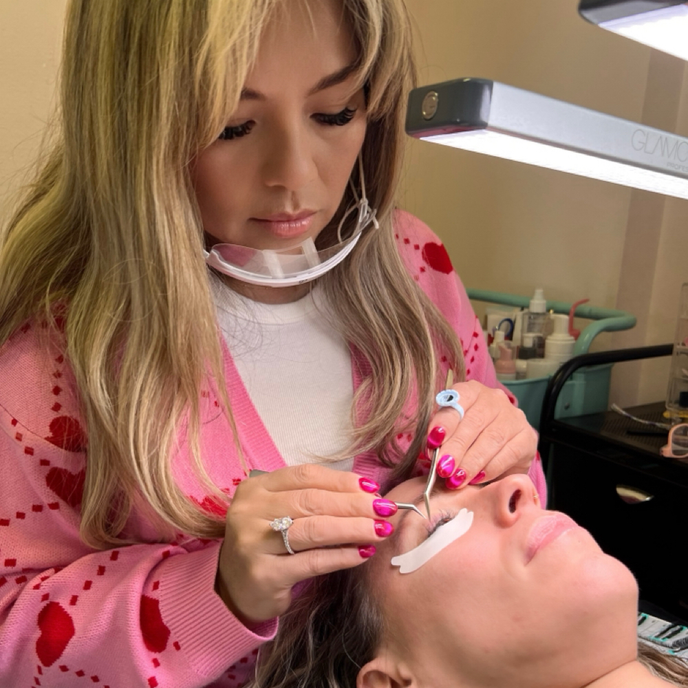 Lash Extension training at Dream Beauty Studio in Debary, FL