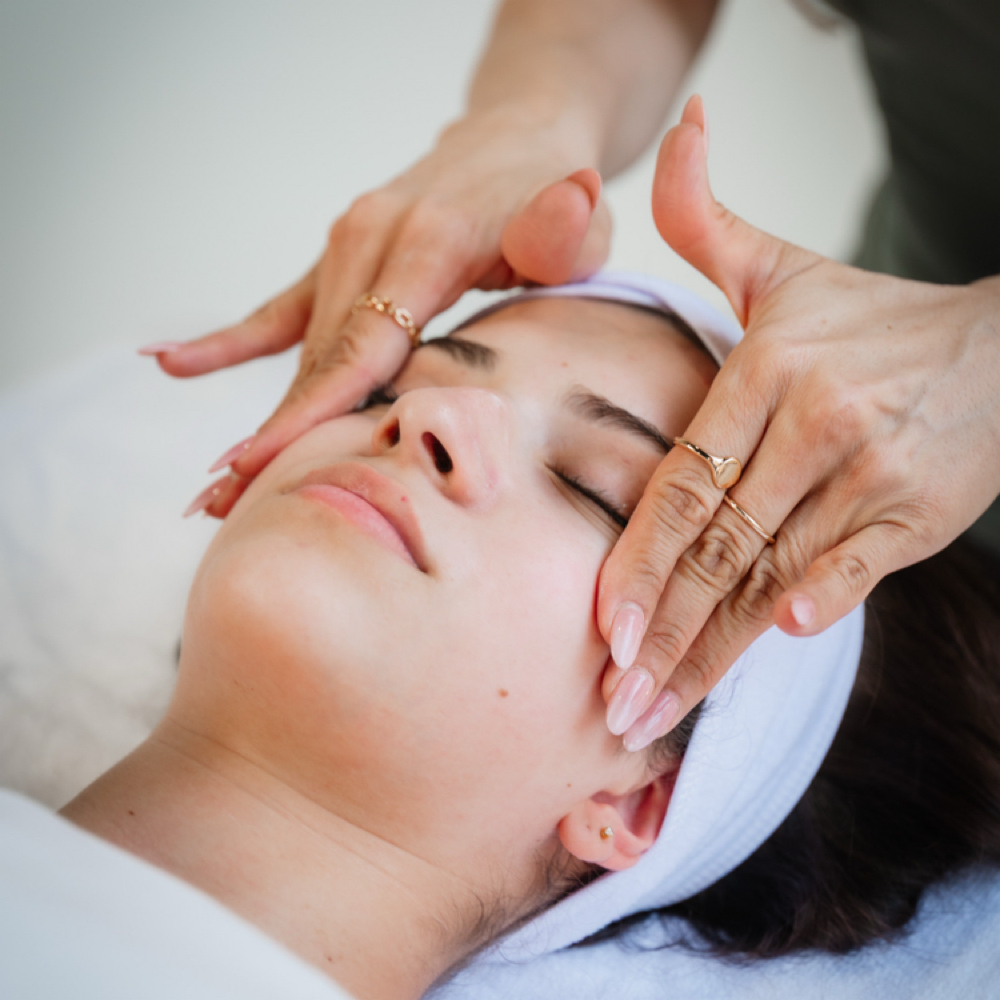 Teen Facial (Teens Only) at The Rosie Touch in Valley Village, CA