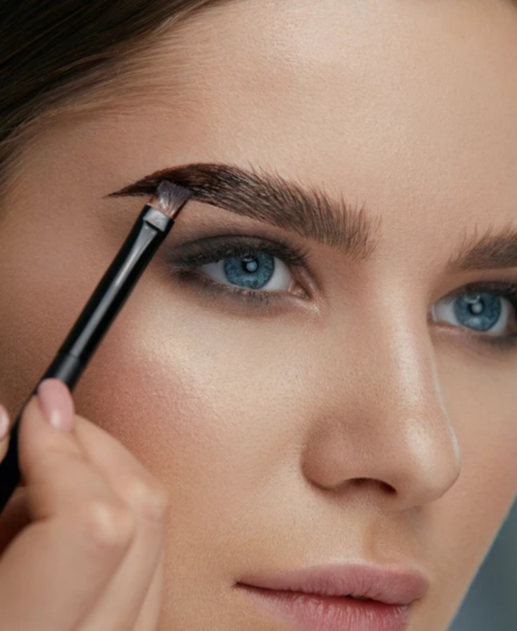 Brow Shaping & Tinting