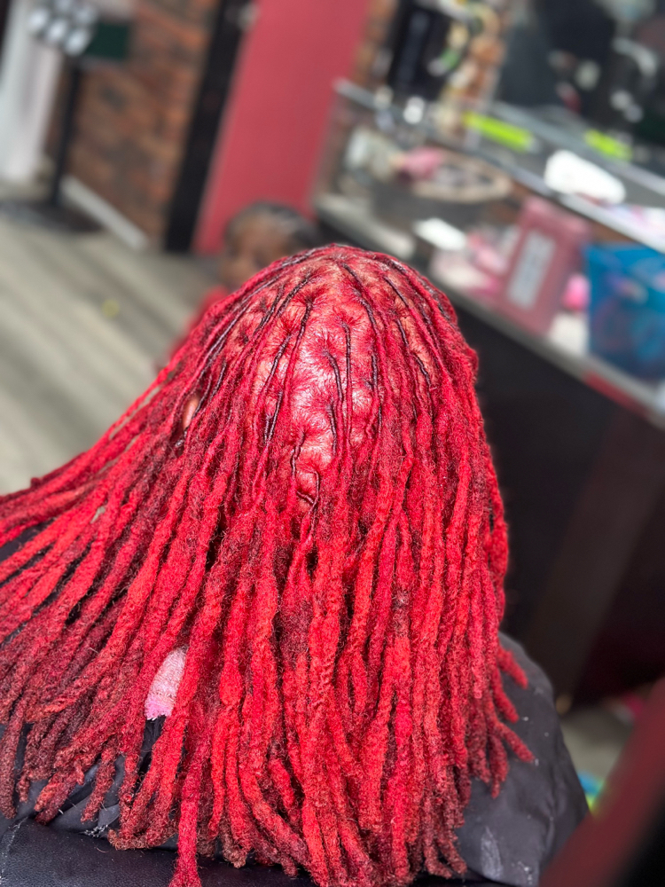 Loc Color, Retwist And Style at Addiction’s Salon in Bowling Green, KY