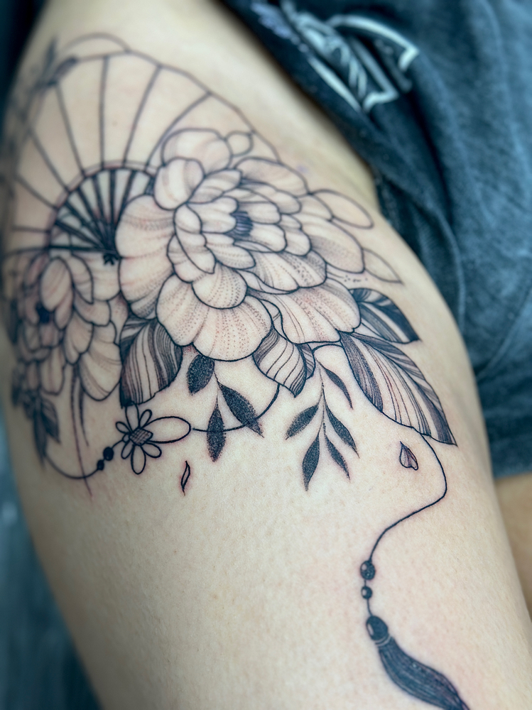 Small - Medium Thigh Tattoo