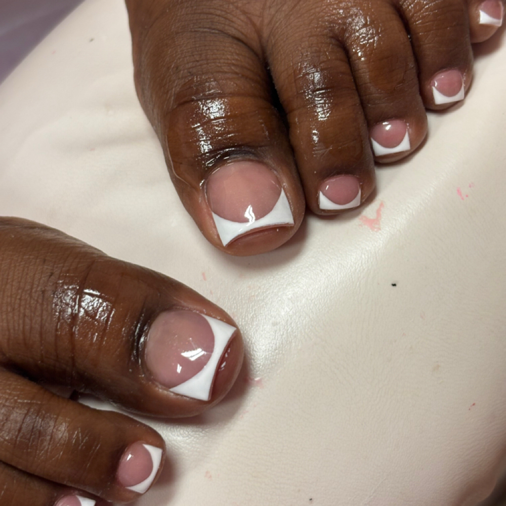 Polygel Full Set Toes at Metzli Nail Bar & Spa in Temple, PA