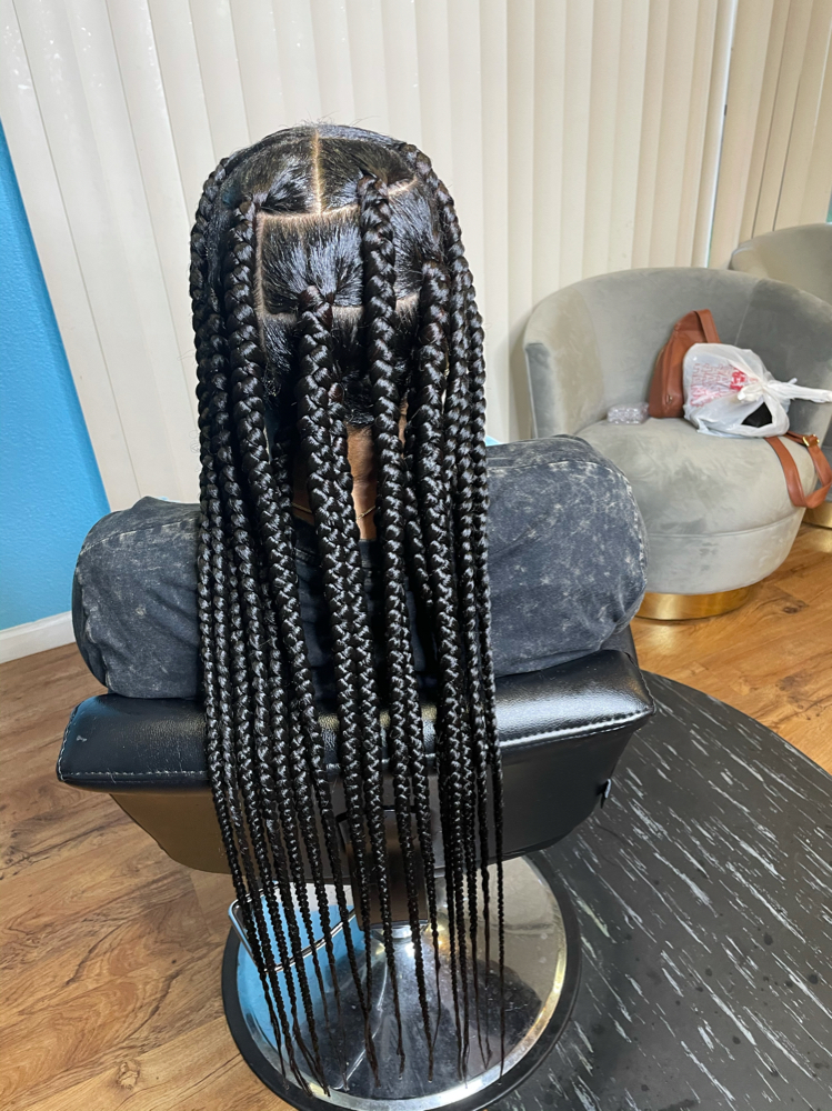 Jumbo Knotless Braids
