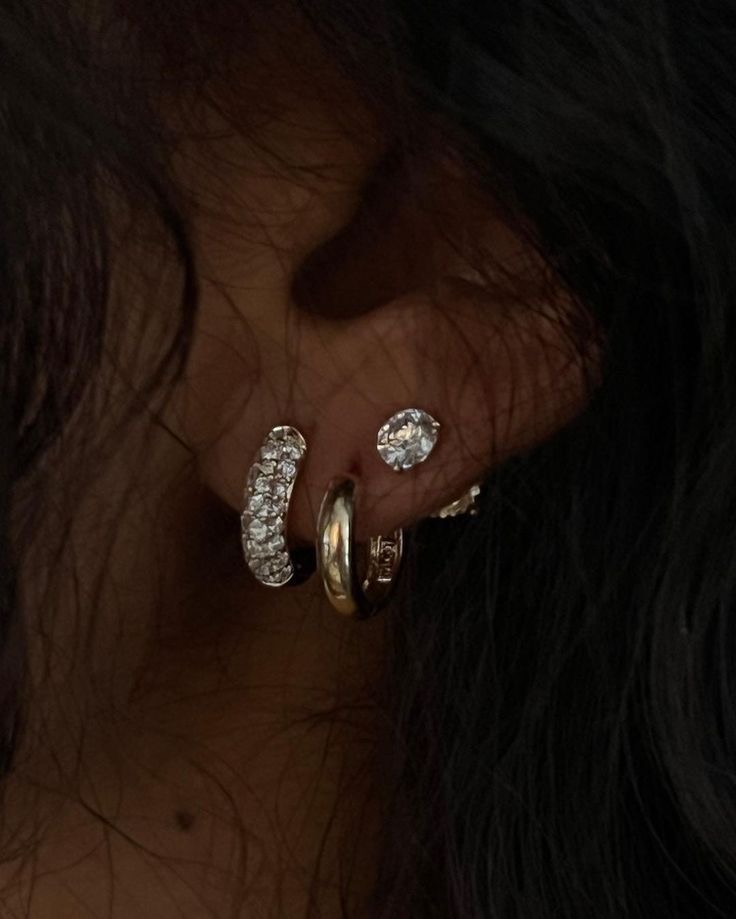 PIERCING - LOBES at IVORY & INK STUDIO in Salmon, ID