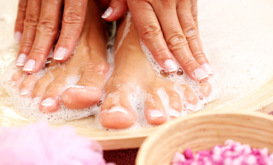 Spa Mani/Pedi