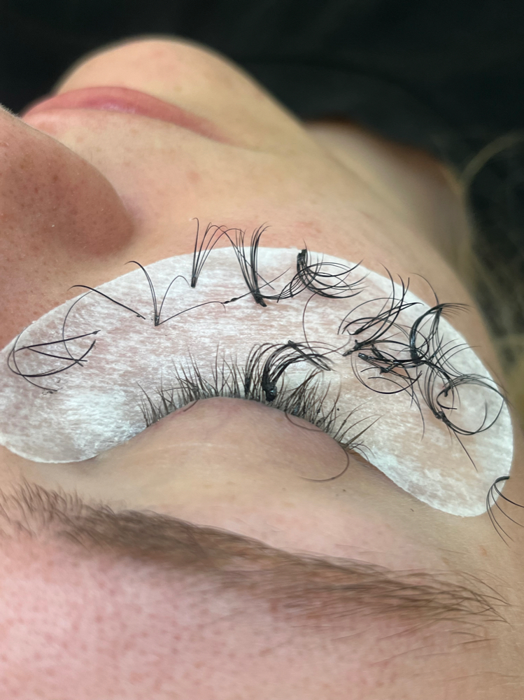 Lash Removal