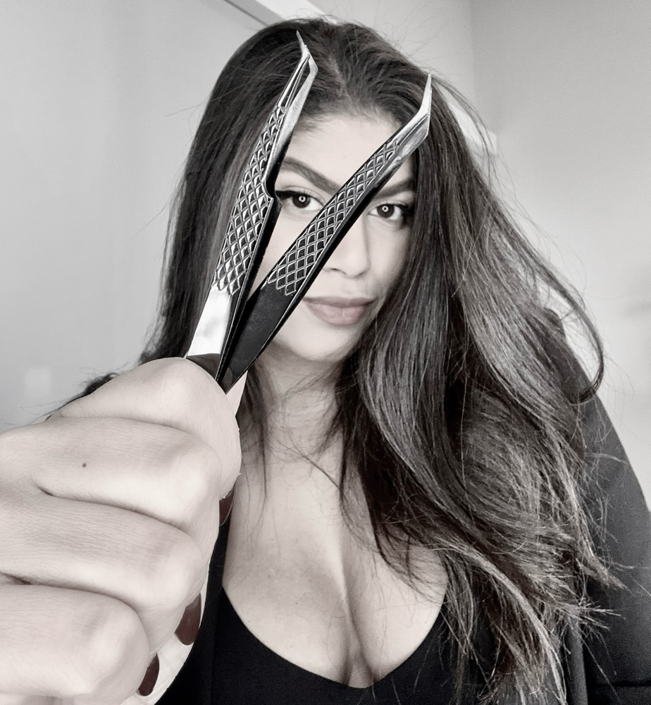 Fio A Fio Aplicação Lash Extensions at Flavia Almeida Esthetics in Orlando, FL