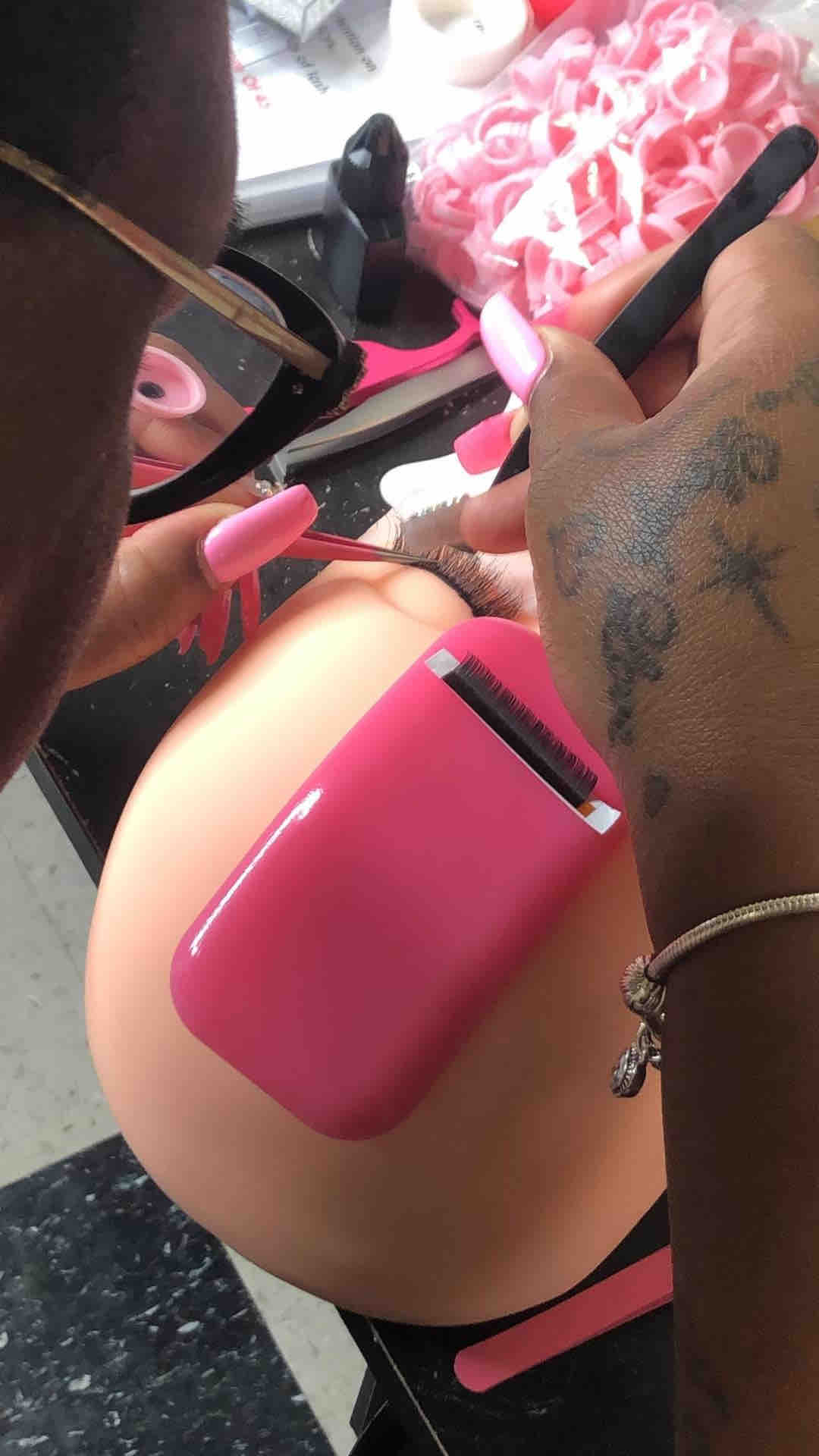 Lash Talk