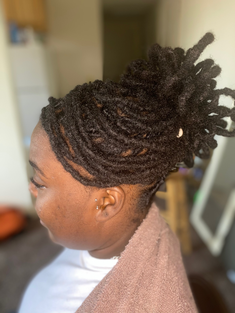 Single Petal Bun W/ Swoop at Loc.dRomance❤️ in Waldorf, MD