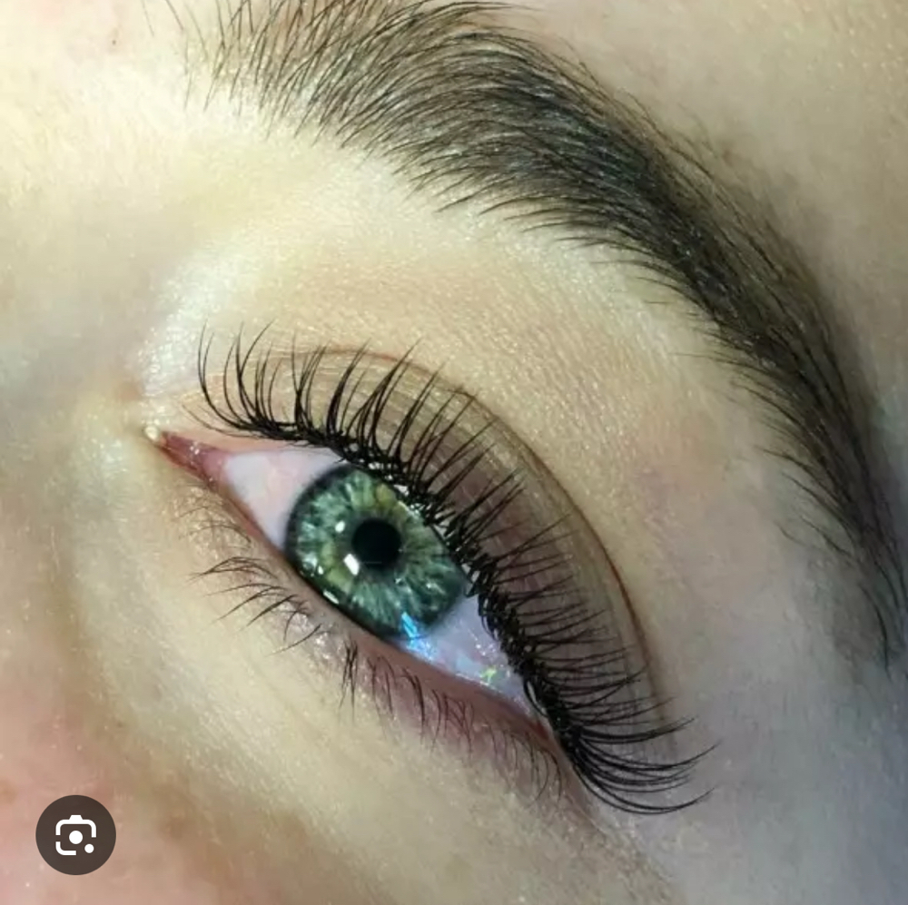 Classic Set at Eyelash extensions by Heidi in Highland Park, NJ