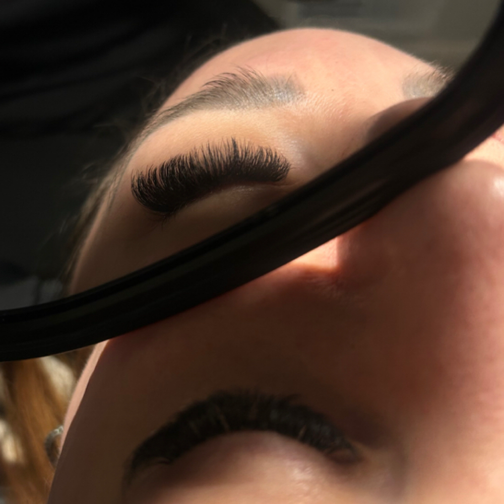 Volume Touch Up -7 Days Or Less at SJ Glamour LLC in Riverview, MI