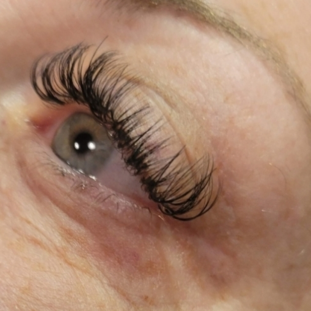 Hybrid Lashes Full Set at Salon Jolie in Point Pleasant, NJ