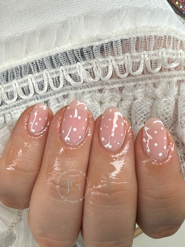 Esmaltacao Em Gel at Jessica Luchesi Skin Wellness in Elizabeth, NJ