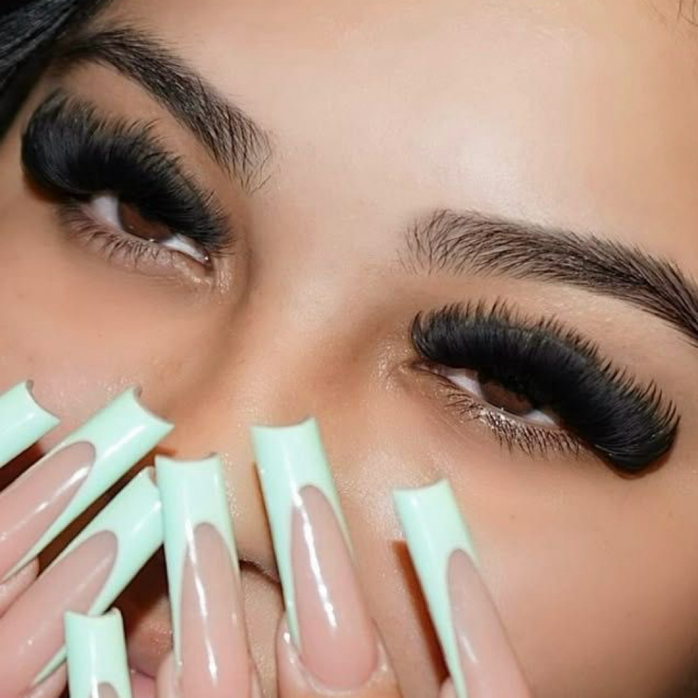 Mega Clusters at Badgirrl Esthetics in Damascus, OR