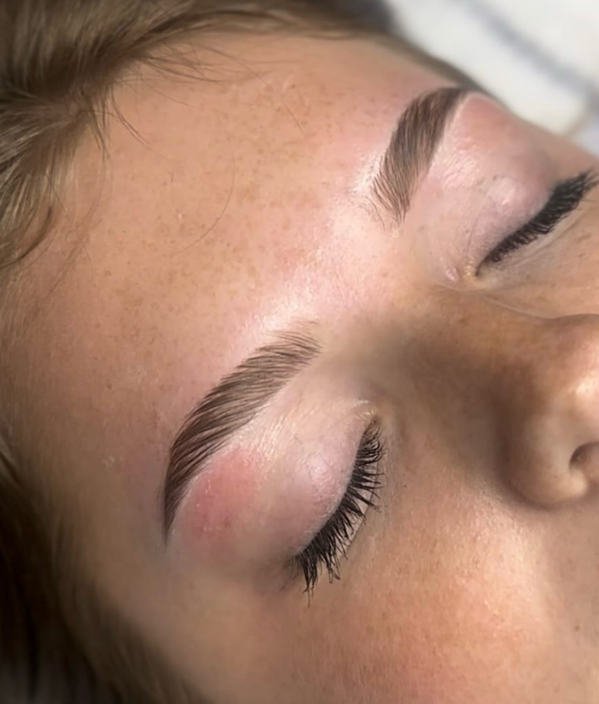 Eyebrow Lamination & Tint