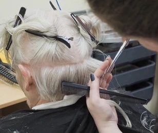 Womans Haircut & Style