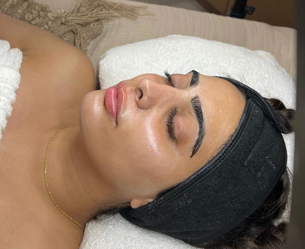 Custom 60 Min Facial