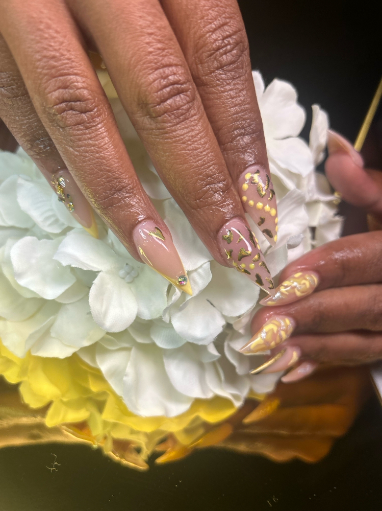 High End Freestyle Flow 🥂💅🏾 at Beauty Kissed By K in Cordova, TN