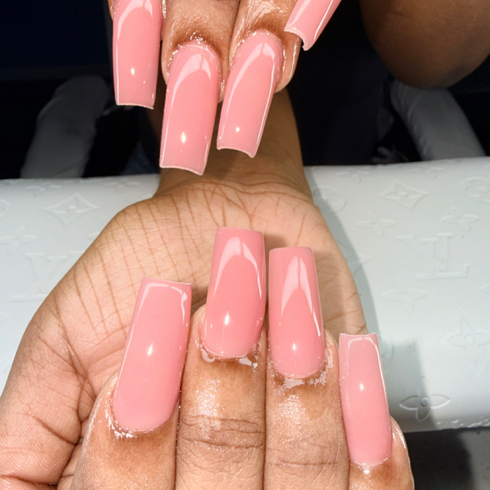 Long Basic Freestyle at Lele’s House of Nails in Durham, NC