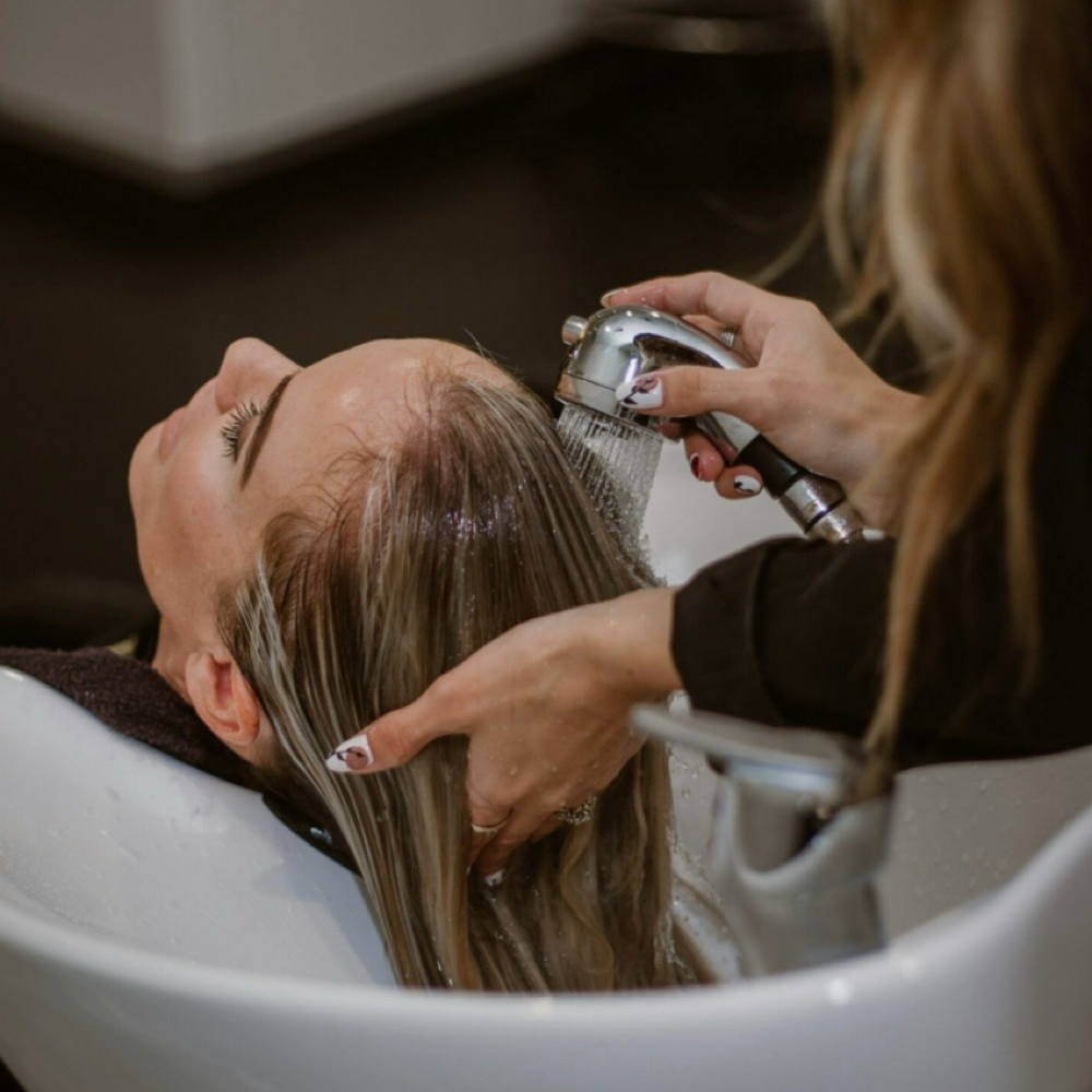 Scalp Detox And Head Massage at Hailey Allen in Brownwood, TX