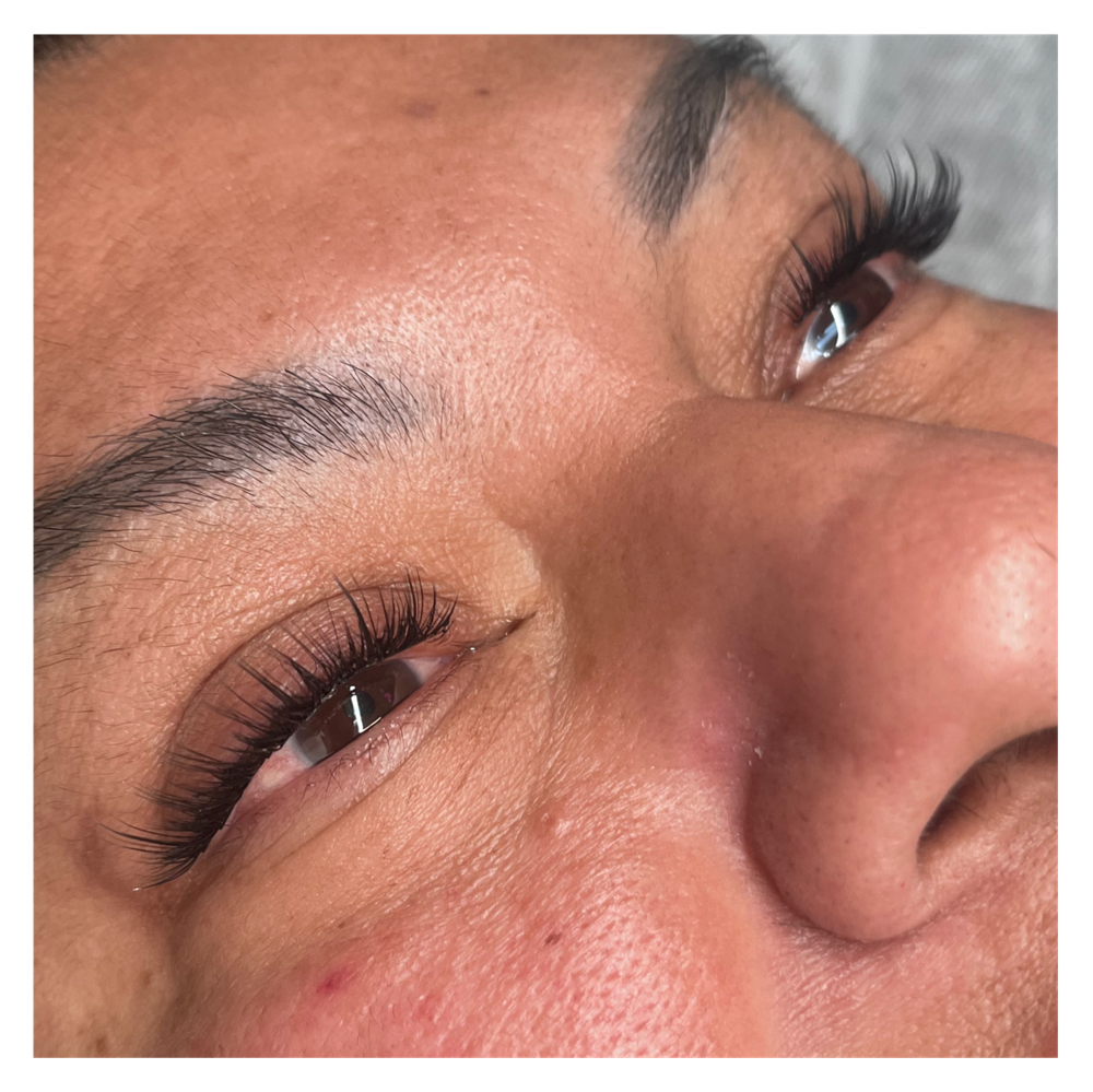 Cluster Lashes