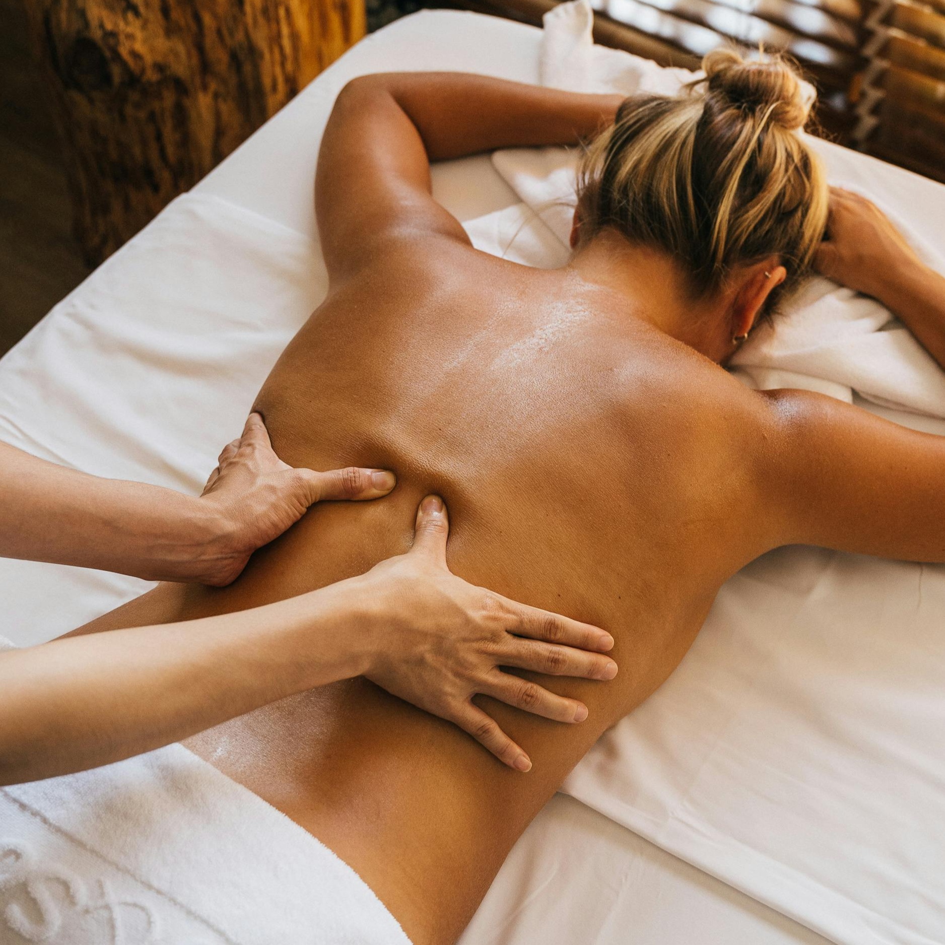 Deep Tissue 90 minute at Luxxanna in Lincoln, NE
