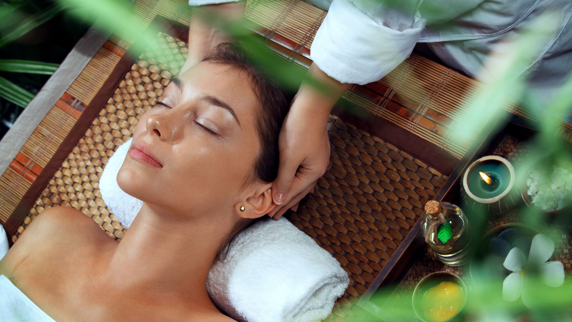 Deluxe Facial with Brow Wax or Tint at Gentry Aesthetics in Friday Harbor, WA