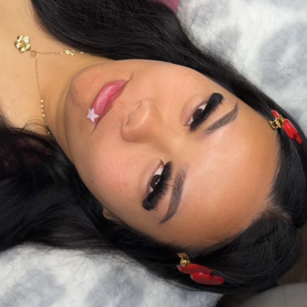 Volume Full Set at Savage Beautyy in Fresno, CA