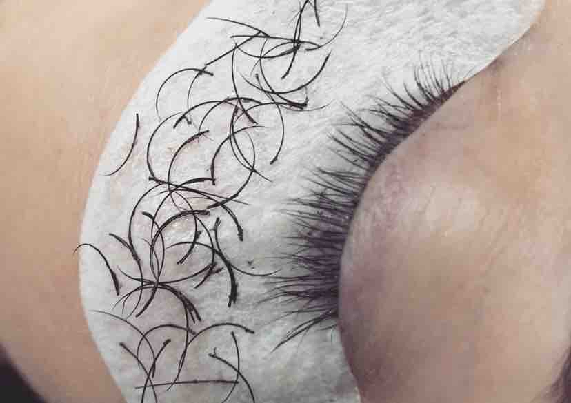 Full Set Lash Removal at GlowoutByAnalena in Menifee, CA