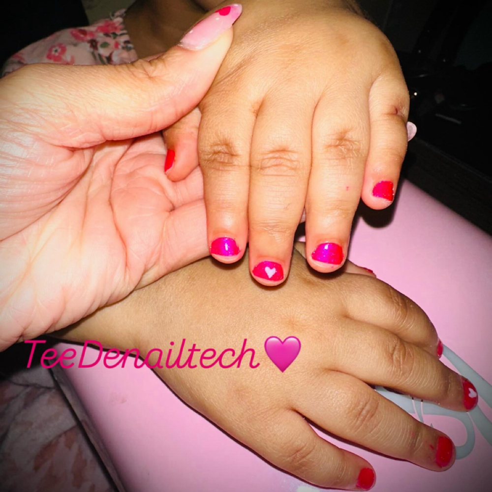 Kiddos Classic Manicure at TeeDeNailTech in Pensacola, FL