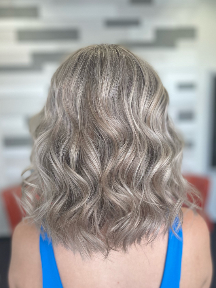 Shampoo, Blowdry & Style