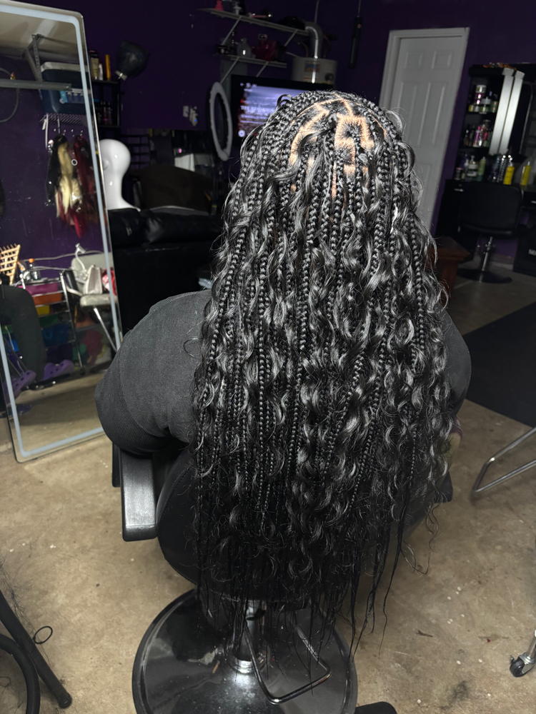 Shmedium Boho Knotless Braids
