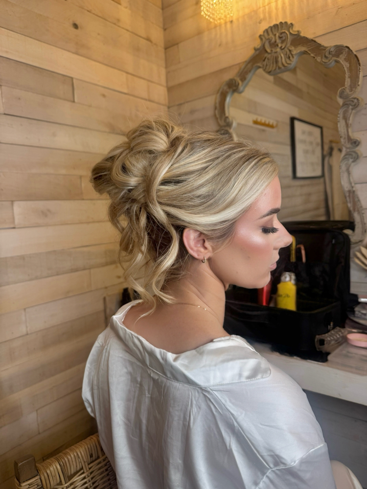 Hair-Updo