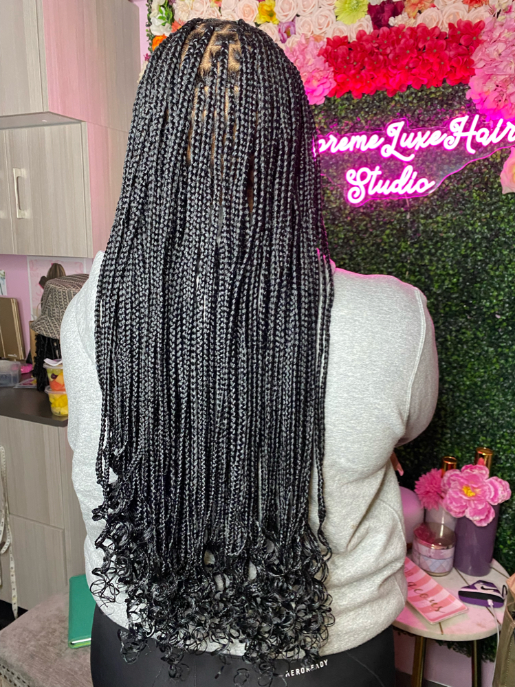 Small Knotless Braids