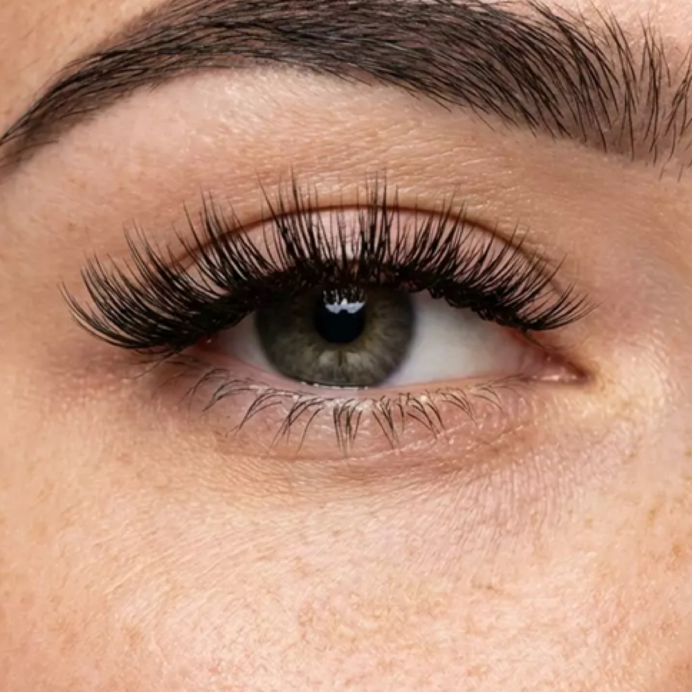 Hybrid Lashes fill (2-3 weeks) at TulipsFx Studio in Thousand Oaks, CA