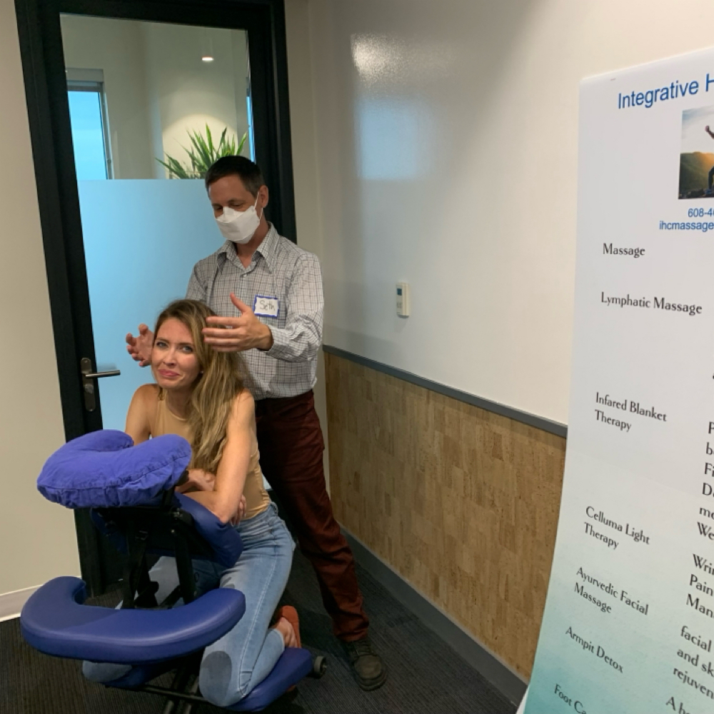 Chair Massage 40 mins at Integrative Health Center in Madison, WI
