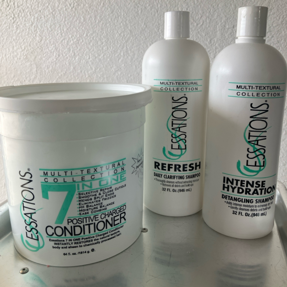 Shampoo, Deep Conditioner, & Trim at Sensational Hair Designs in Killeen, TX