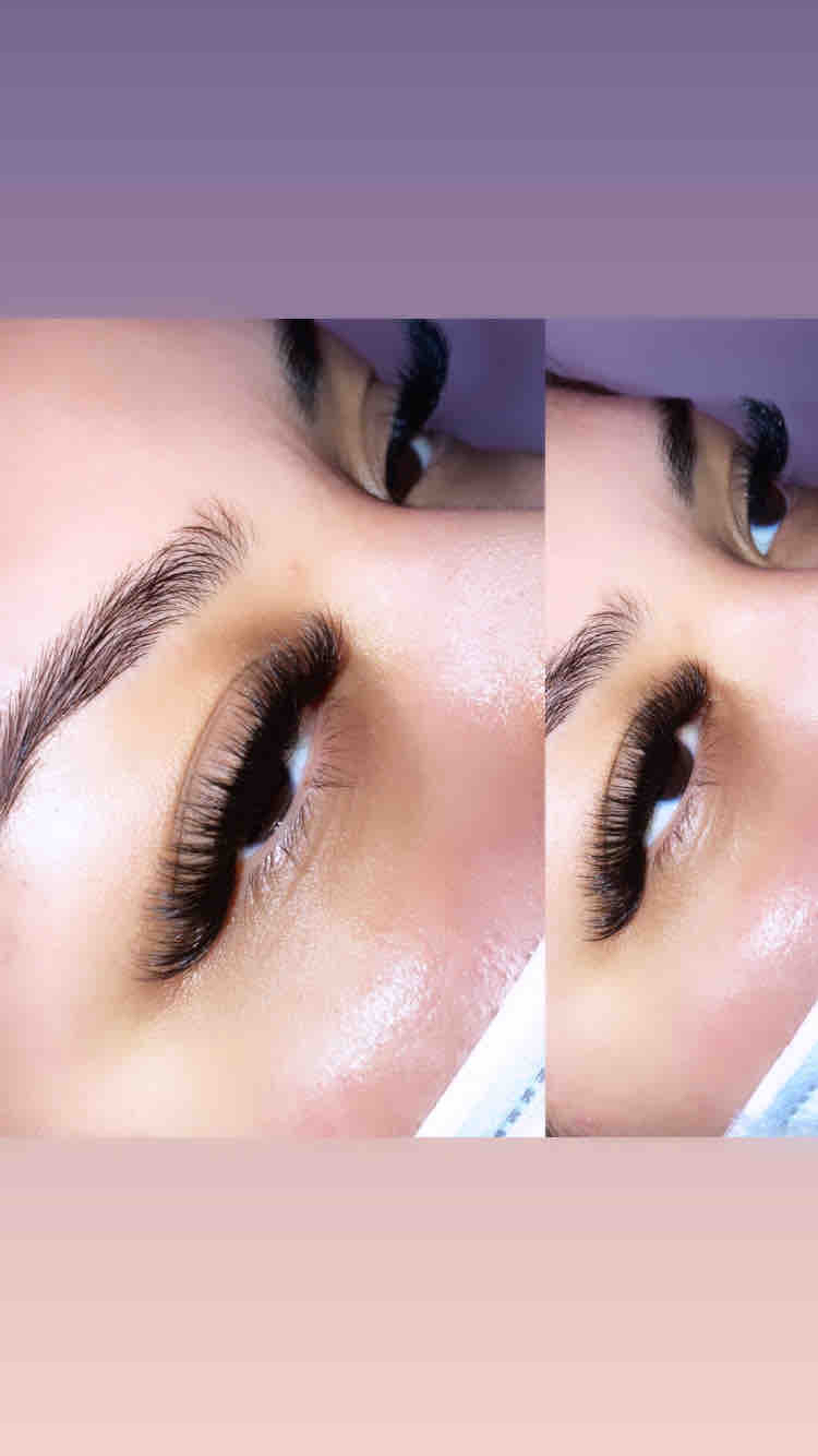 Volume Eyelash Extentions
