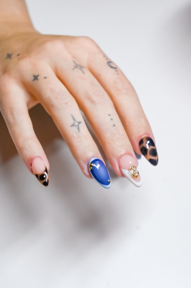 Full Set Acrylics W/ Tips