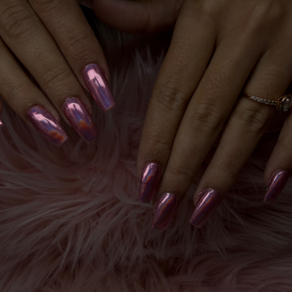 Medium Full Set(with 2 Or 3 Magnet) at BEUATY NAILS STUDIO BY ROSII(Rosii Nails) in Clewiston, FL