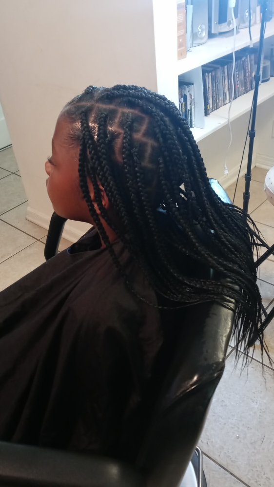 Kids Medium Knottless Braids